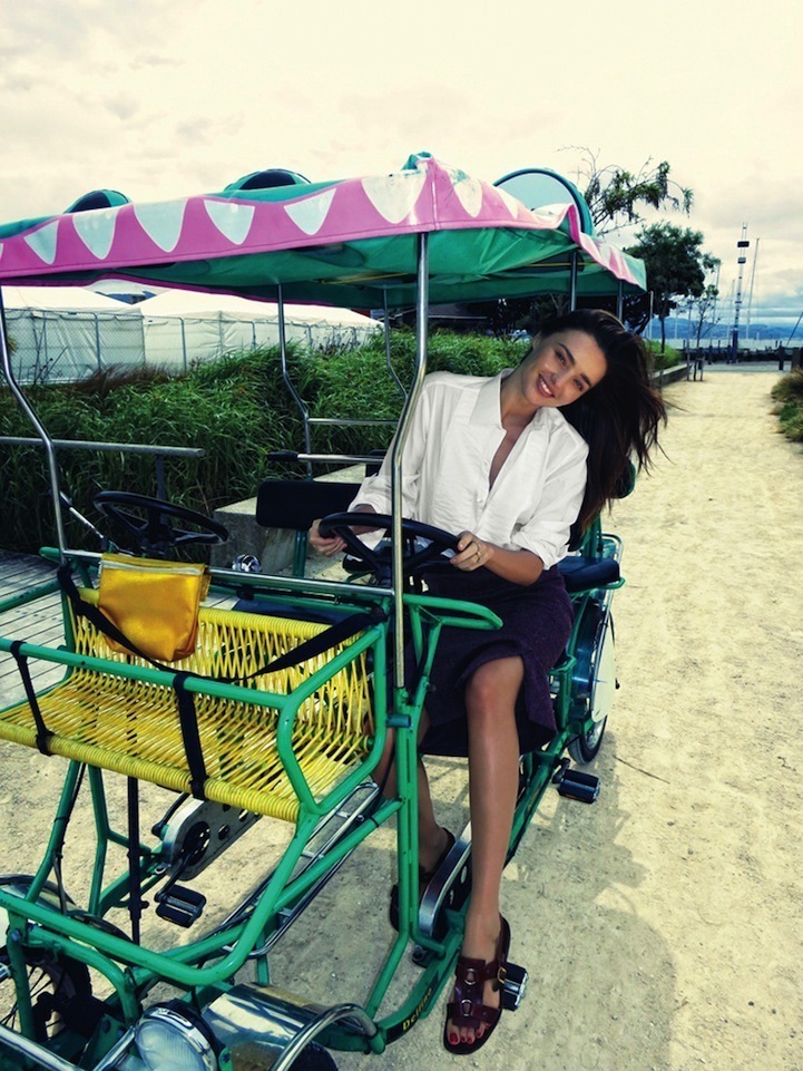 米兰达(Miranda Kerr)被爱抚摸的旅程