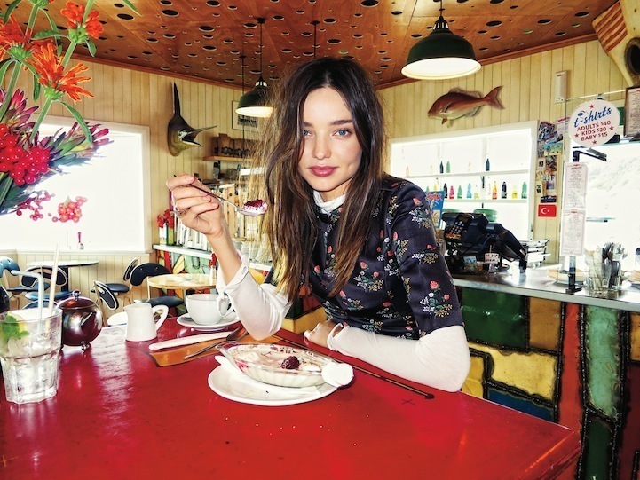 米兰达(Miranda Kerr)被爱抚摸的旅程