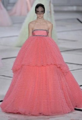 2015年巴黎春夏高定时装周最美的28套精美霓裳