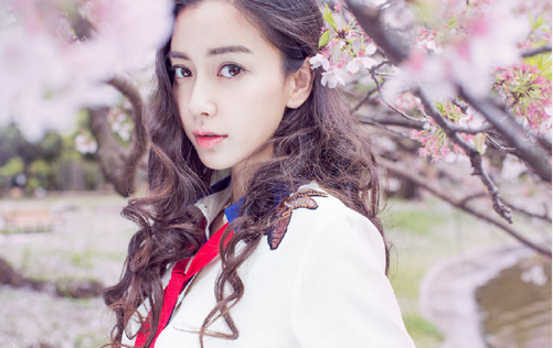 Angelababy 全新《樱花说 》写真