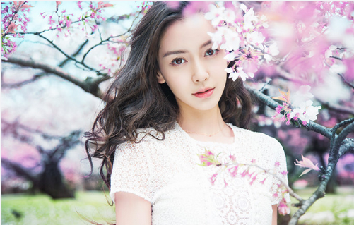 Angelababy 全新《樱花说 》写真
