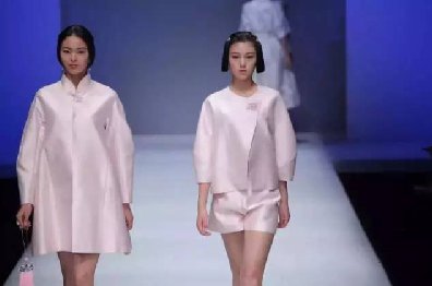 盖娅传说磅礴大秀震撼落幕中国国际时装周