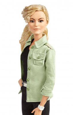 美泰（Mattel）推出14 款新芭比造型，尽显女性魅力